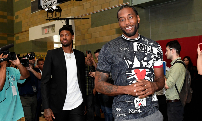 场外掀起舆 场外掀起舆